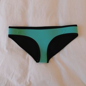 Triangl bikini bottom